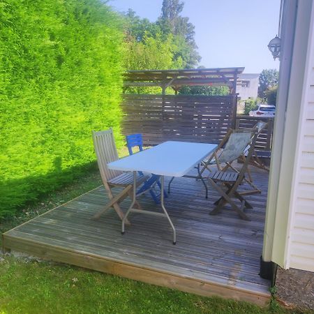 Mobile-Home Avec Terrasse Thonon-les-Bains Exterior foto